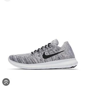 Womens Nike RN Flyknit running shoes